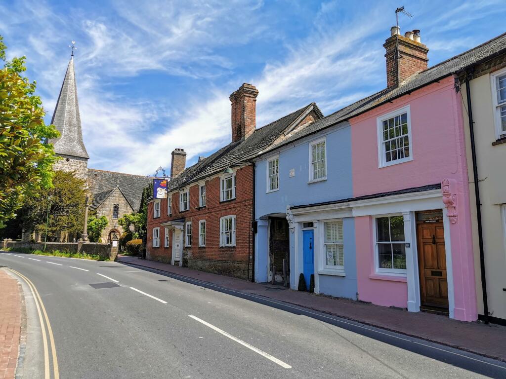 Main image of property: High Street, Lindfield, HAYWARDS HEATH