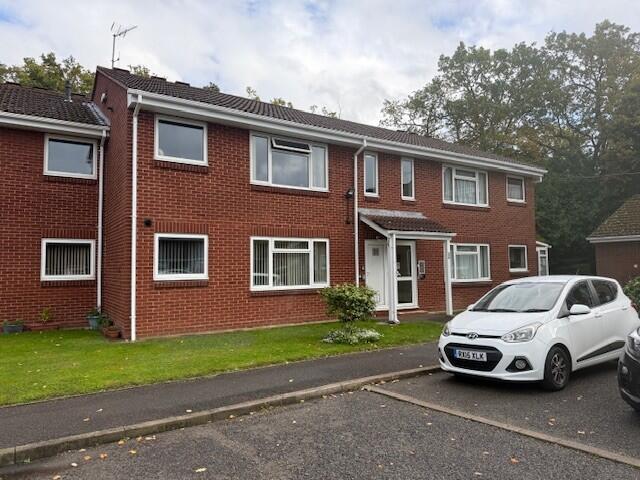 Main image of property: Langtons Meadow, Farnham Common, SL2