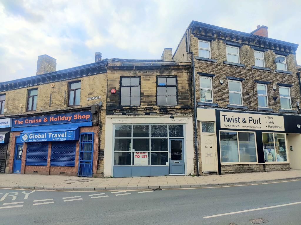 Shop for sale in 1 Bradford Road, Cleckheaton, BD19 5AG, BD19