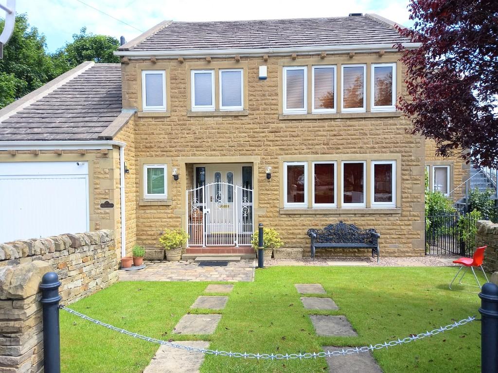 5 bedroom detached house for sale in 27 Pastures Way, Golcar, HD7 4QG, HD7
