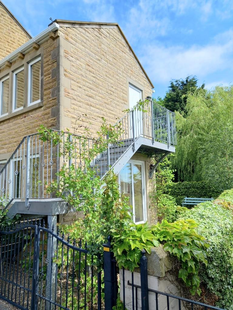 5 bedroom detached house for sale in 27 Pastures Way, Golcar, HD7 4QG, HD7