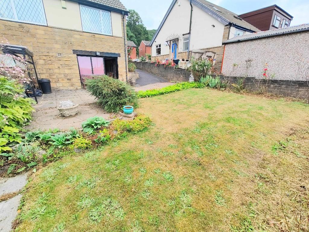 2 bedroom semidetached bungalow for sale in 37 Willowfield Road