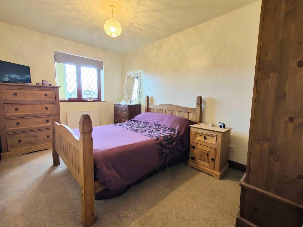 4 bedroom detached house for sale in 6 Calder View, Rastrick, HD6 3DQ, HD6