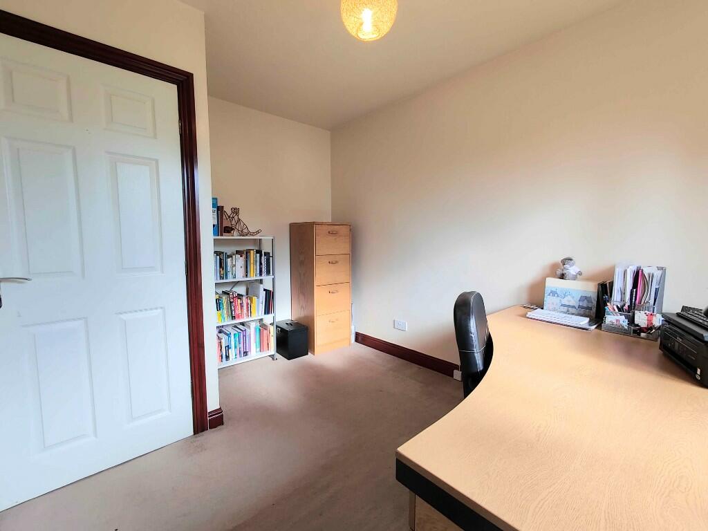 4 bedroom detached house for sale in 6 Calder View, Rastrick, HD6 3DQ, HD6