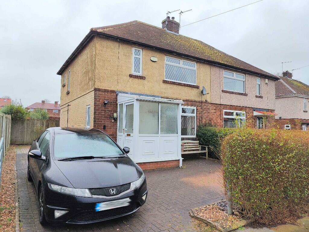 2 bedroom semidetached house for sale in 11 Aysgarth Avenue