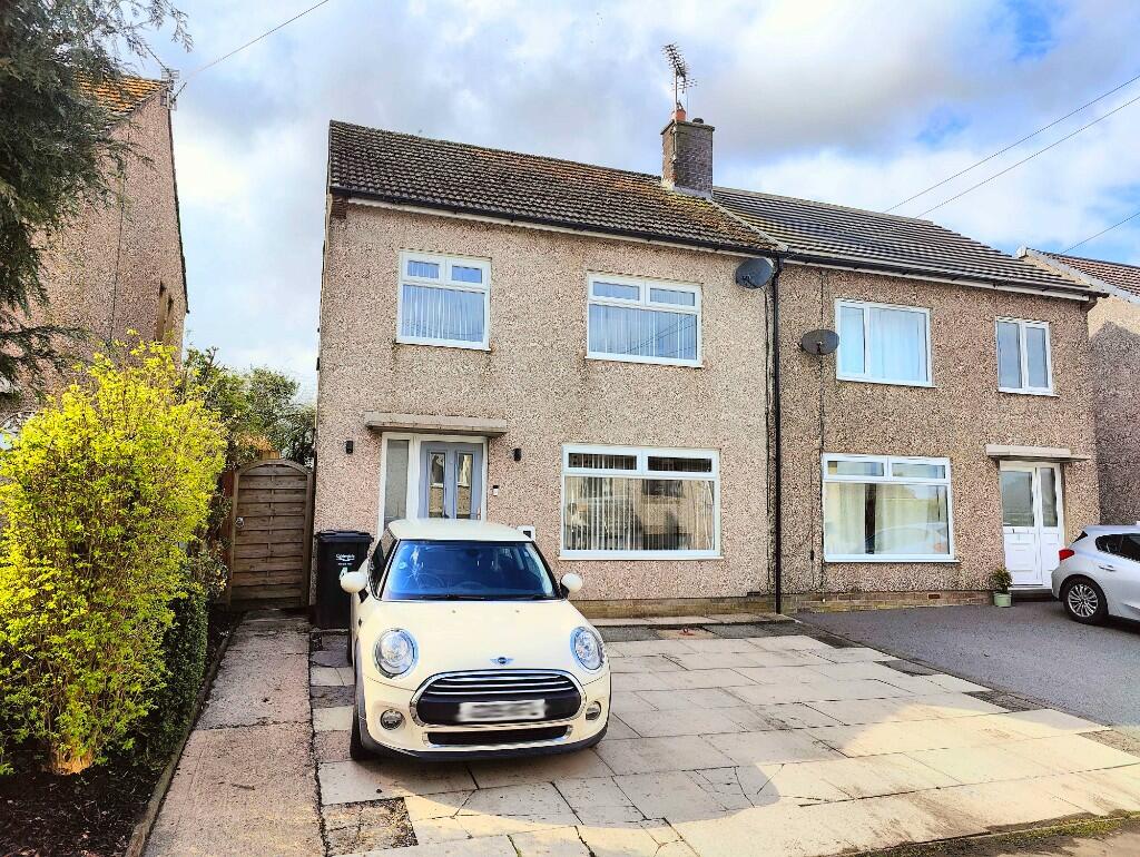 3 bedroom semidetached house for sale in 4 Rishworth Hall Close