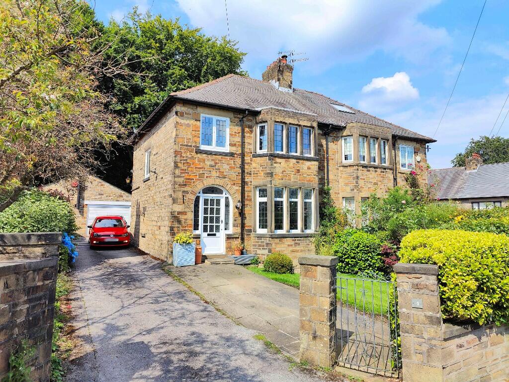 3 bedroom semidetached house for sale in 4 Heath Royd, Savile Park