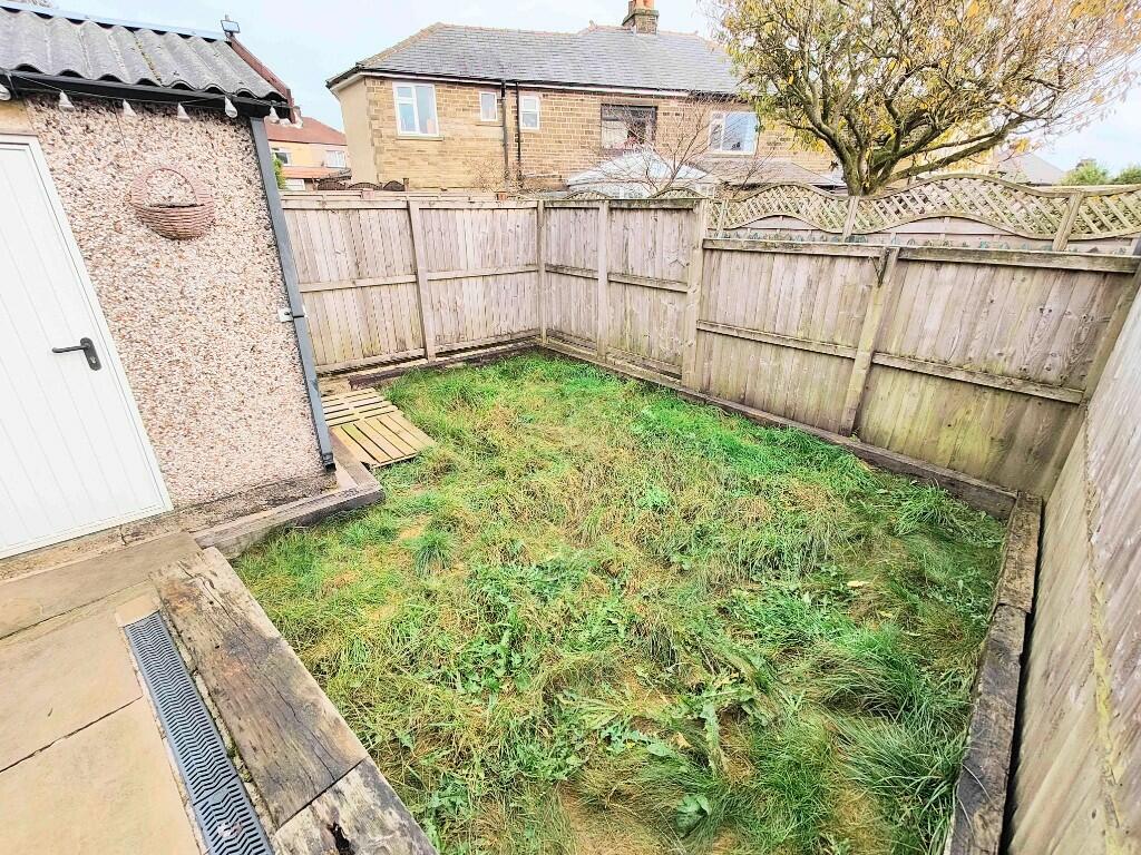 Additional property image - 7 Greenland Avenue, Queensbury, BD13 2AY