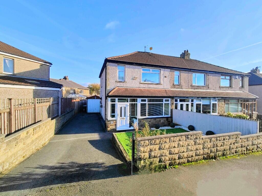 Additional property image - 7 Greenland Avenue, Queensbury, BD13 2AY