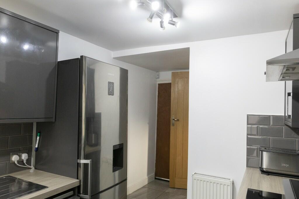 Additional property image - 1 East Croft, Wyke, BD12 9NL
