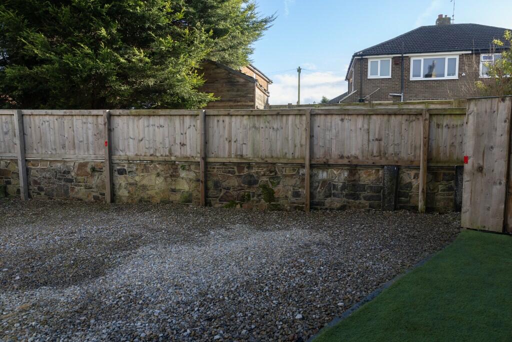 Additional property image - 1 East Croft, Wyke, BD12 9NL