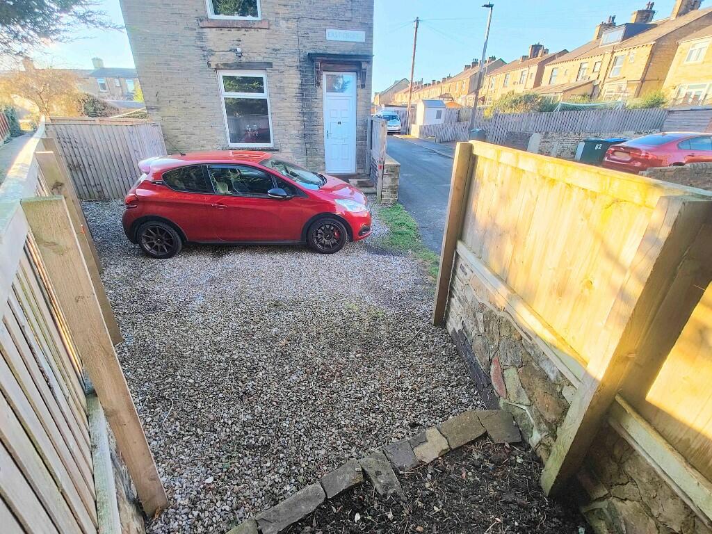 Additional property image - 1 East Croft, Wyke, BD12 9NL