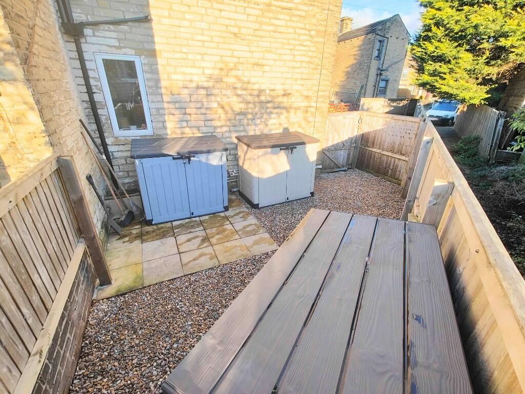Additional property image - 1 East Croft, Wyke, BD12 9NL