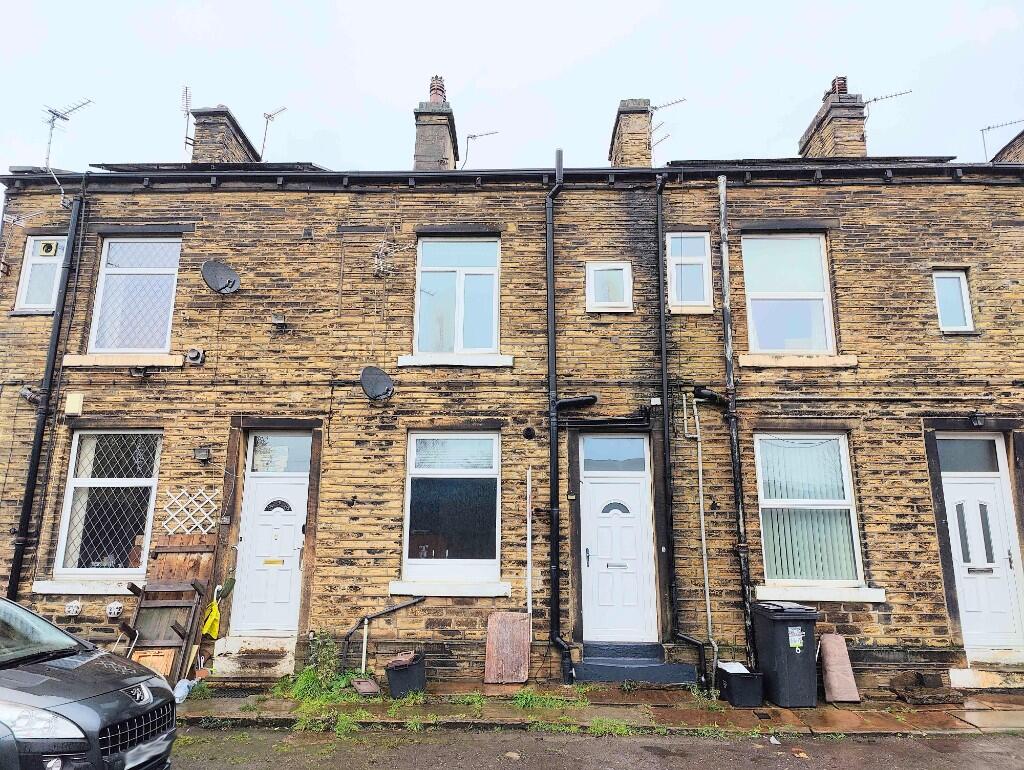 Main image of property: 4 Blackburn Buildings, Brighouse, HD6 1QL