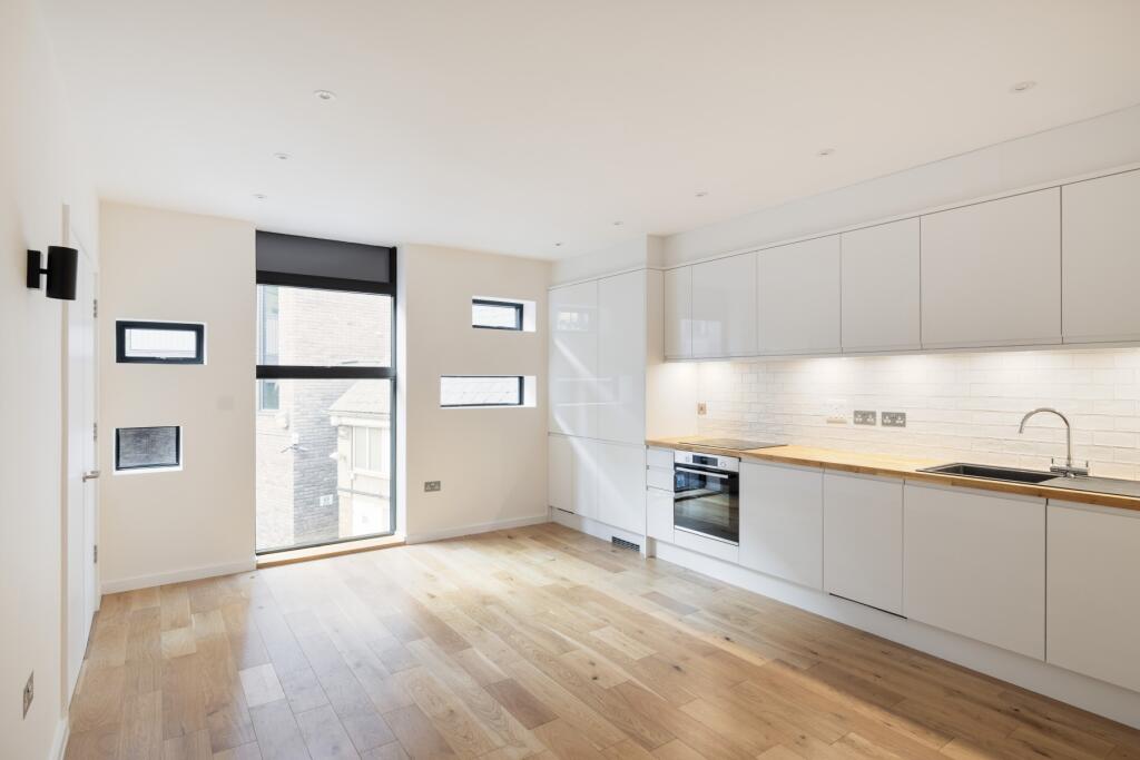 Main image of property: Loha House, Burrows Mews, SE1