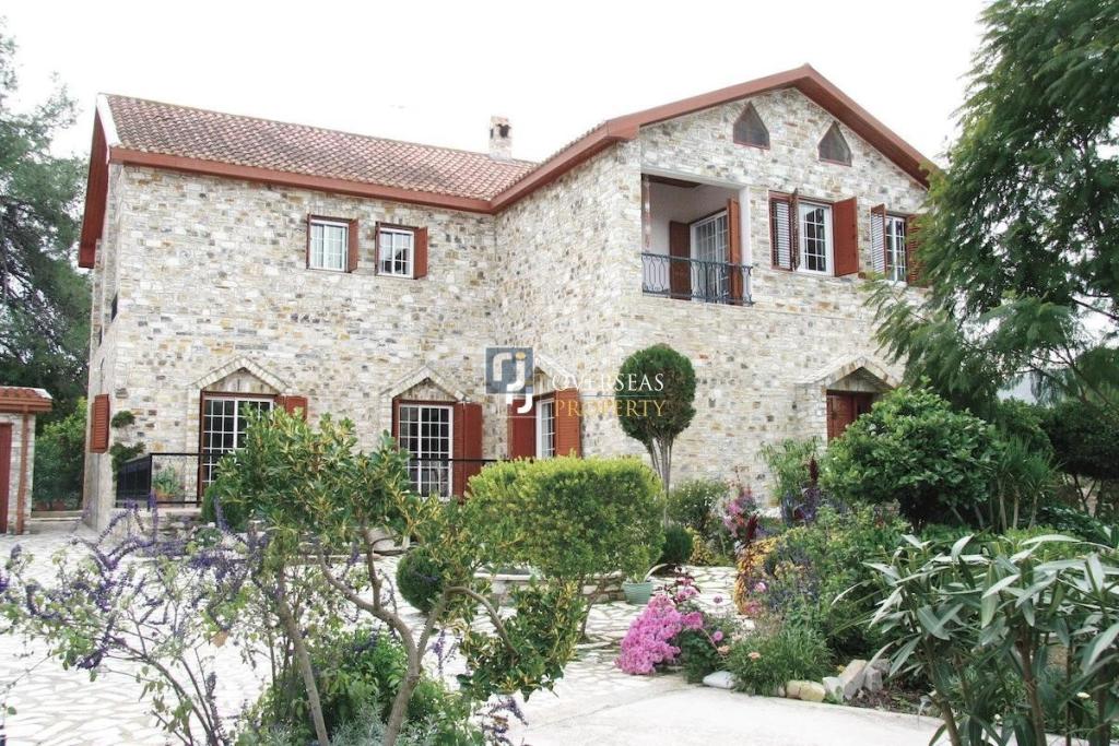 3 bedroom detached villa for sale in Larnaca, Agia Anna, Cyprus