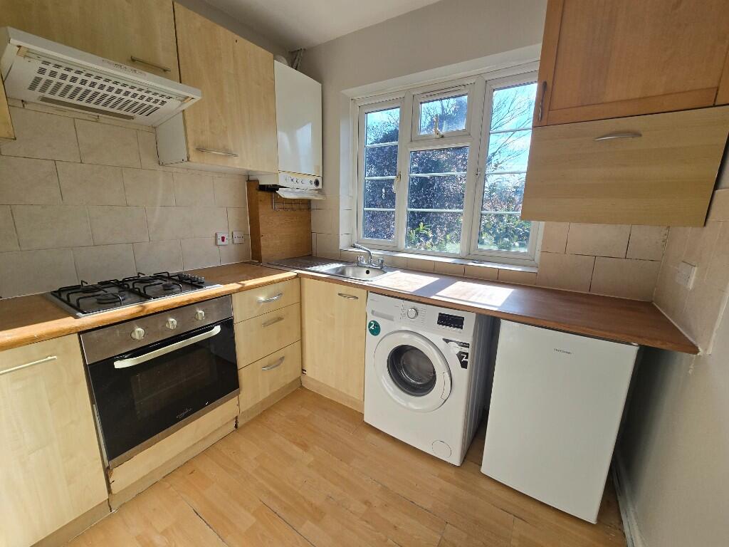 Main image of property: Hendon Way, London, NW2