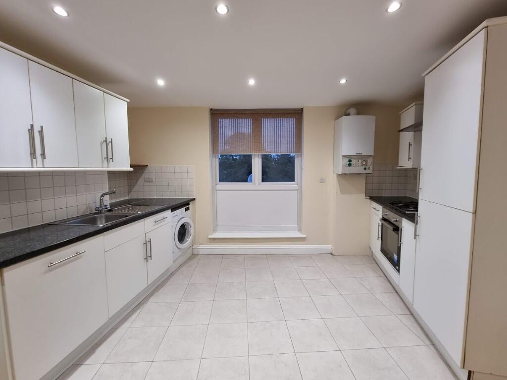 Main image of property: East End Road, London, N2