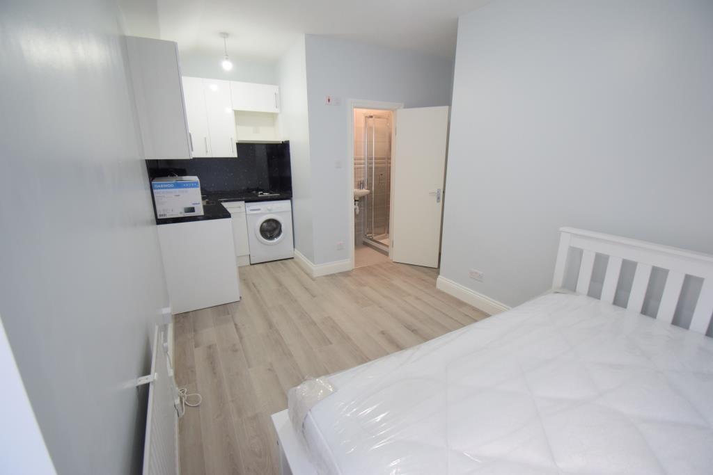 Main image of property: Kingsland Road, London, E8