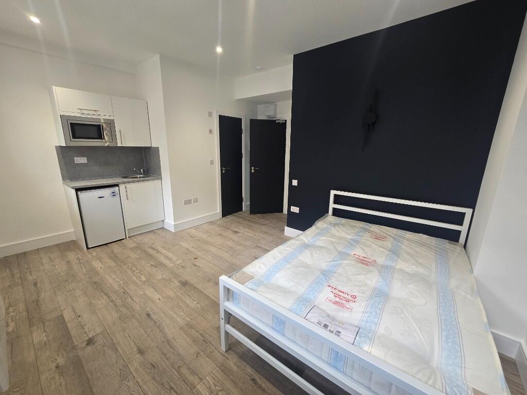 Main image of property: Westmoreland Road, London, SE17