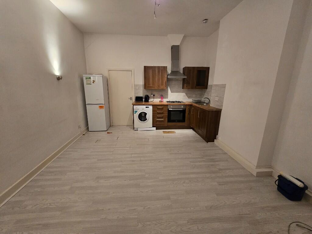 Main image of property: Cricketfield Road, London, E5