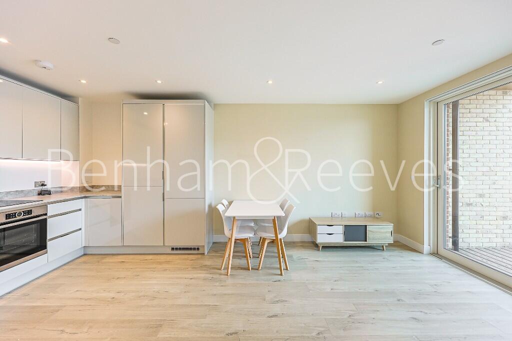 Main image of property: Lismore Boulevard, London, NW9