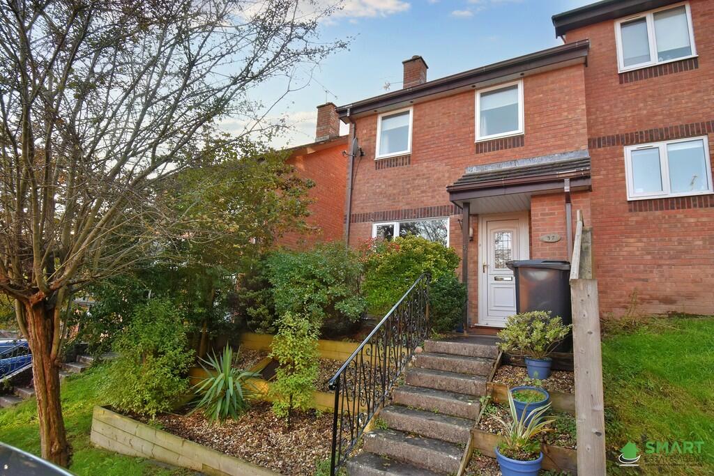 3 bedroom semidetached house for sale in Close, Exeter, EX4