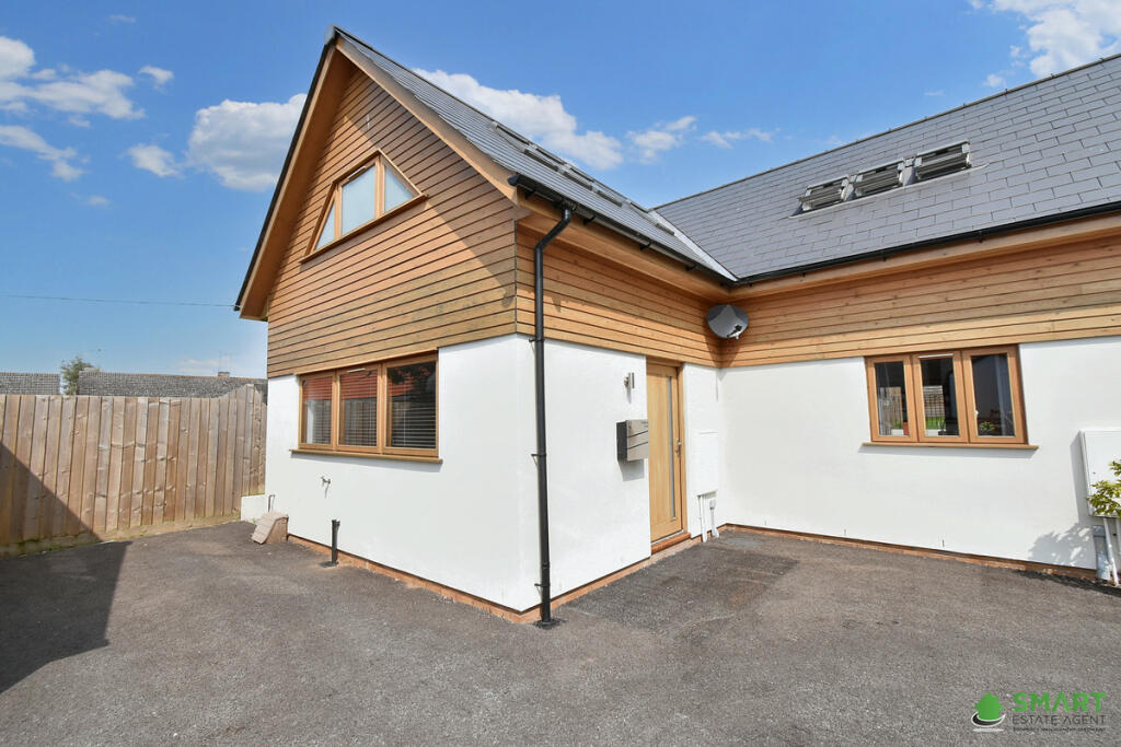 2 bedroom semidetached house for sale in Clyst St. Mary, Exeter, EX5