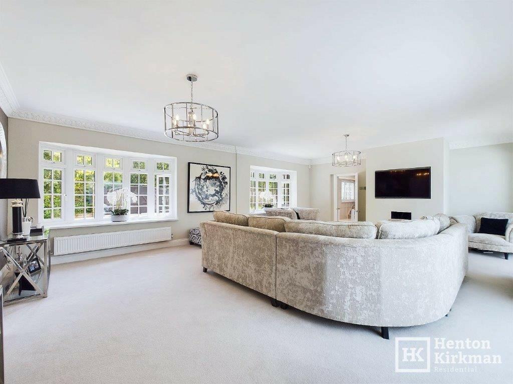 Additional property image - Hawkswood Road, Downham, nr Billericay, CM11 1JZ