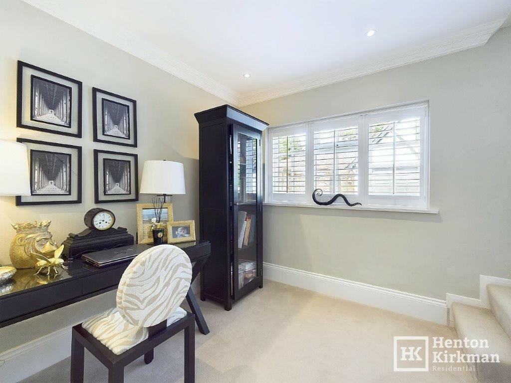 Additional property image - Hawkswood Road, Downham, nr Billericay, CM11 1JZ