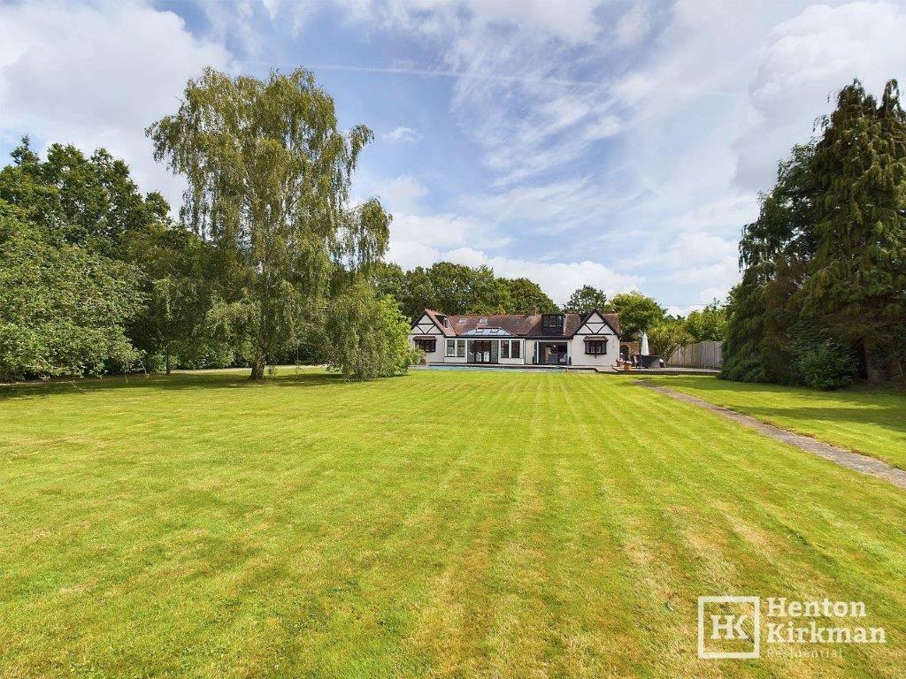 Additional property image - Hawkswood Road, Downham, nr Billericay, CM11 1JZ