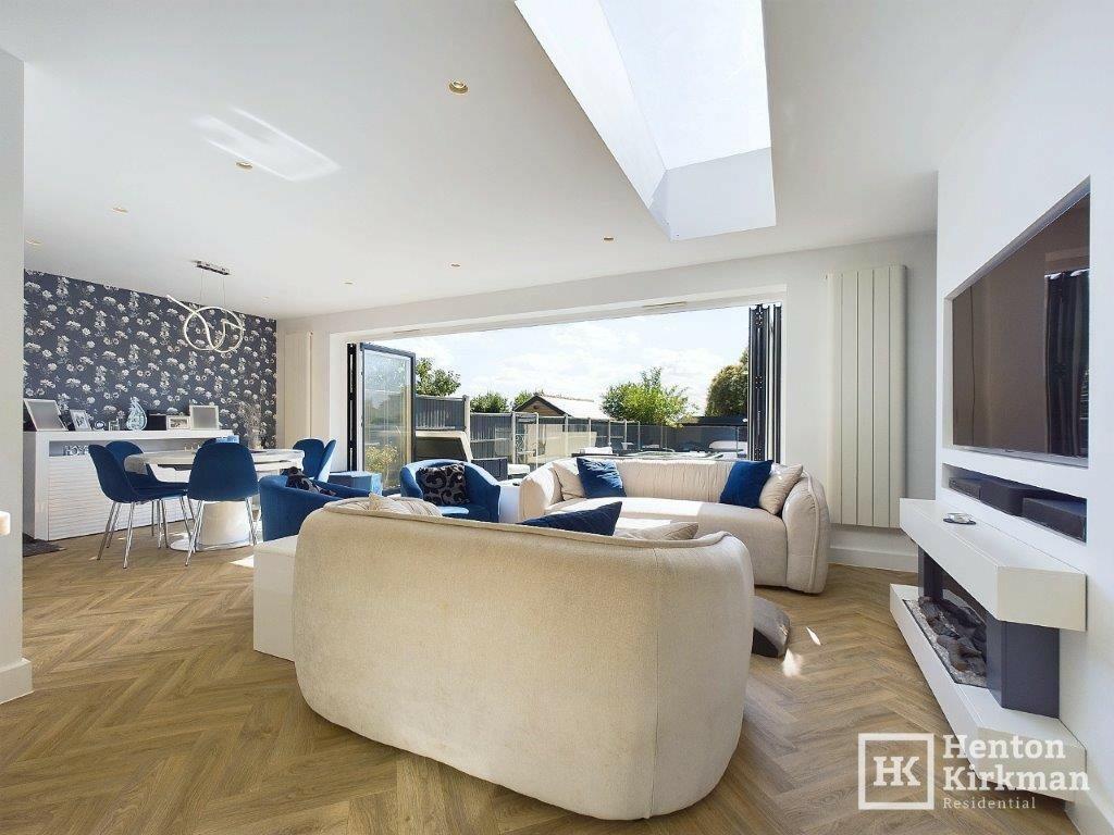 Additional property image - Church Street, Great Burstead, Billericay, Essex, CM11 2SY