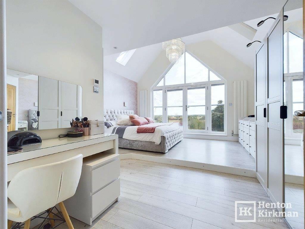 Additional property image - Church Street, Great Burstead, Billericay, Essex, CM11 2SY