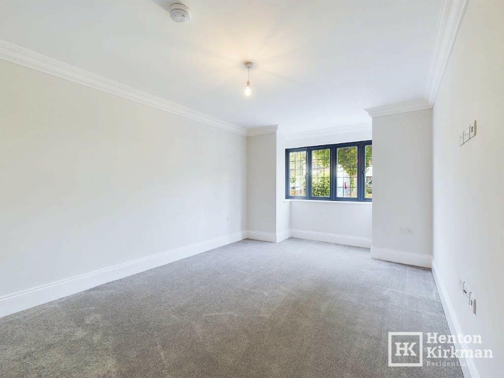 Additional property image - Rosslyn Road, Billericay, Essex, CM12 9JN