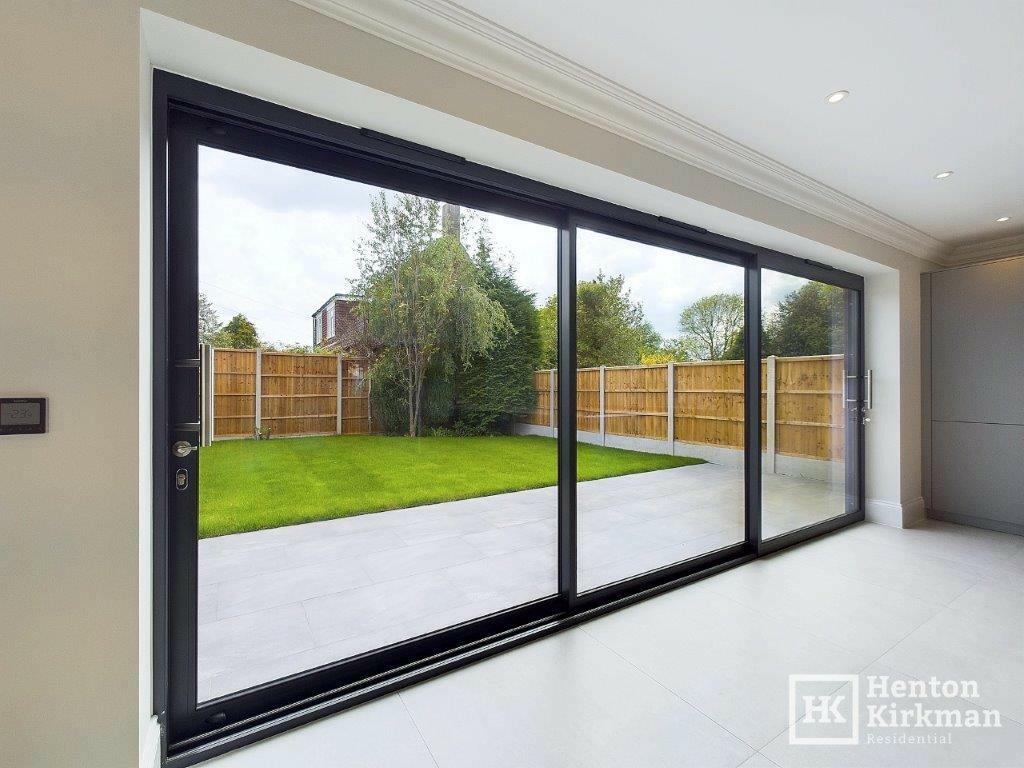 Additional property image - Rosslyn Road, Billericay, Essex, CM12 9JN