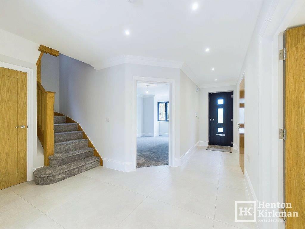 Additional property image - Rosslyn Road, Billericay, Essex, CM12 9JN