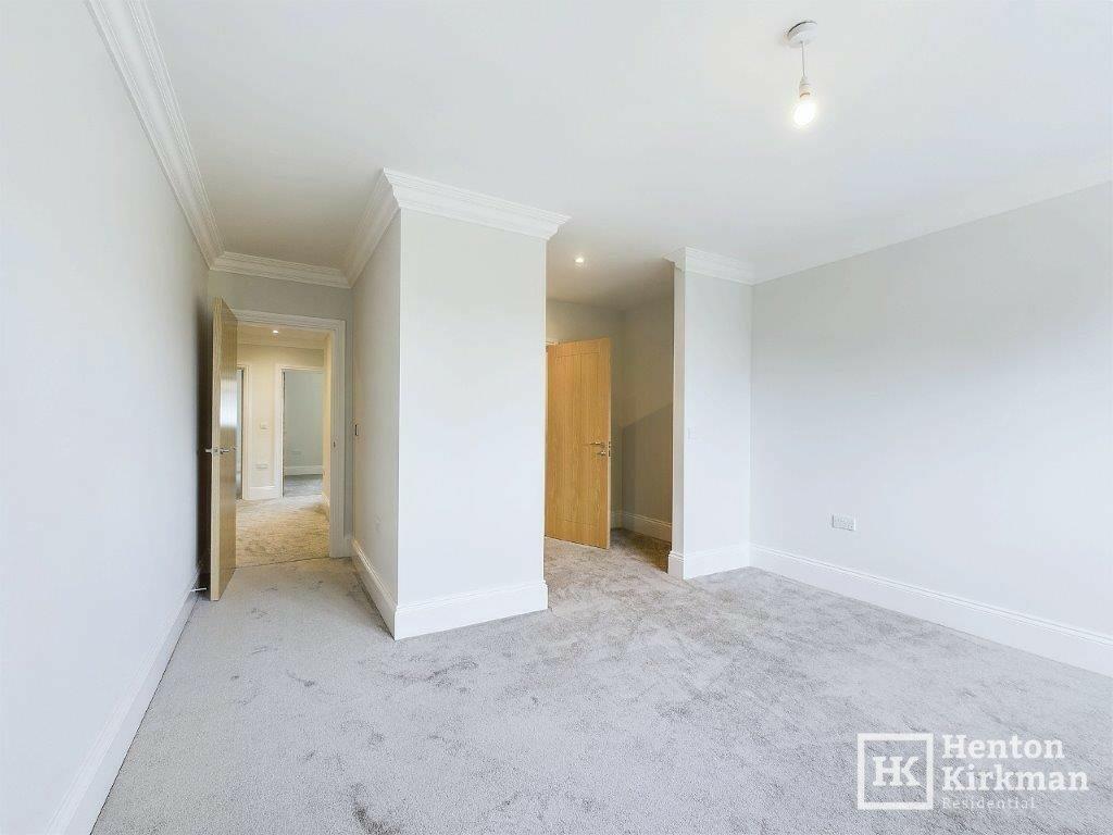 Additional property image - Rosslyn Road, Billericay, Essex, CM12 9JN