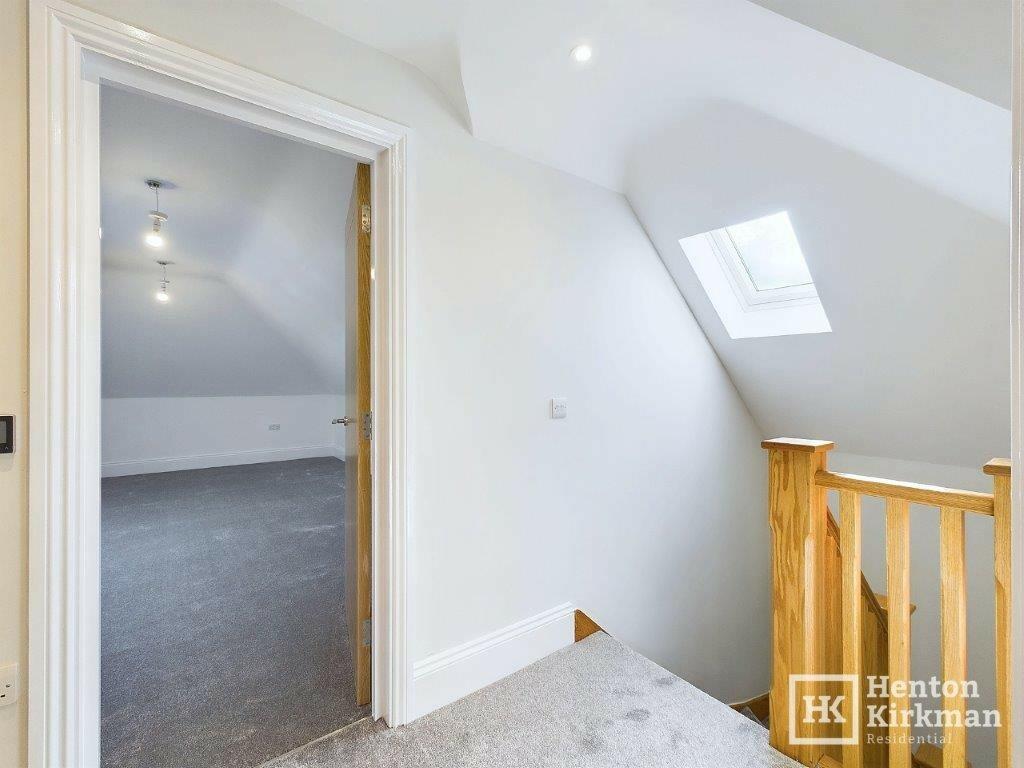 Additional property image - Rosslyn Road, Billericay, Essex, CM12 9JN