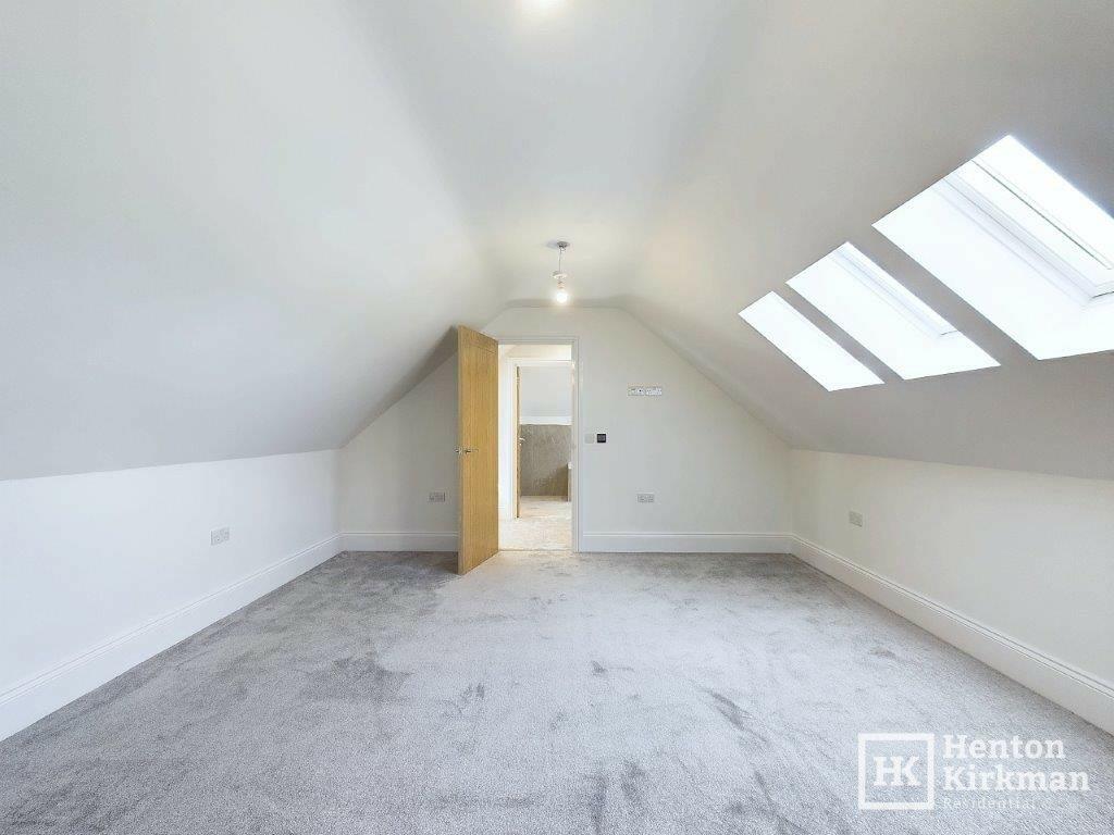 Additional property image - Rosslyn Road, Billericay, Essex, CM12 9JN