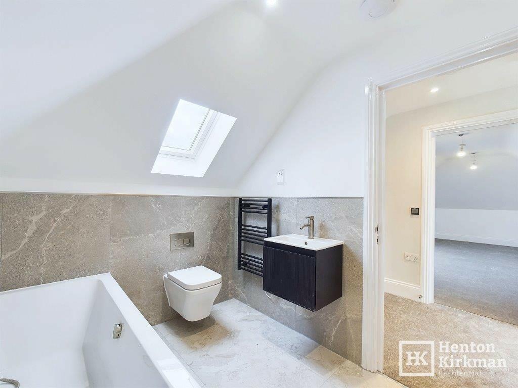 Additional property image - Rosslyn Road, Billericay, Essex, CM12 9JN