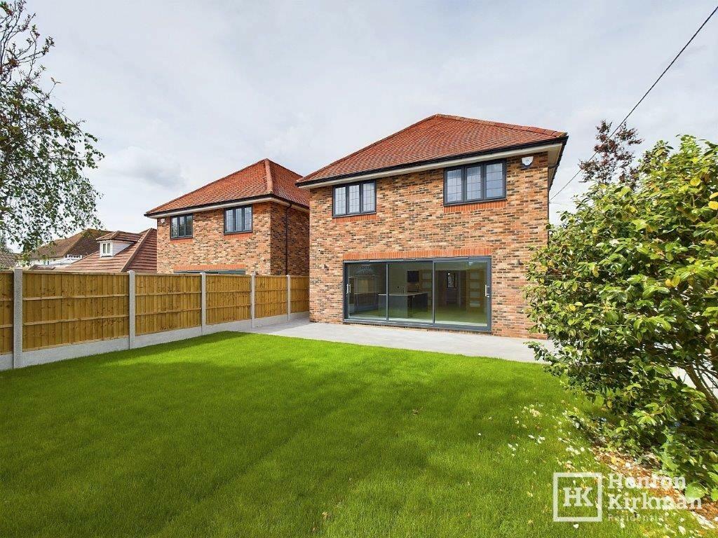Additional property image - Rosslyn Road, Billericay, Essex, CM12 9JN