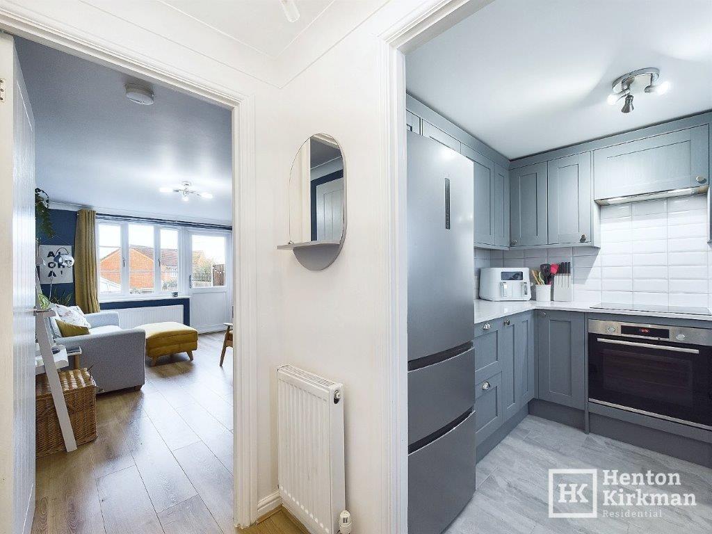 Additional property image - Whitesmith Drive, Billericay, Essex, CM12