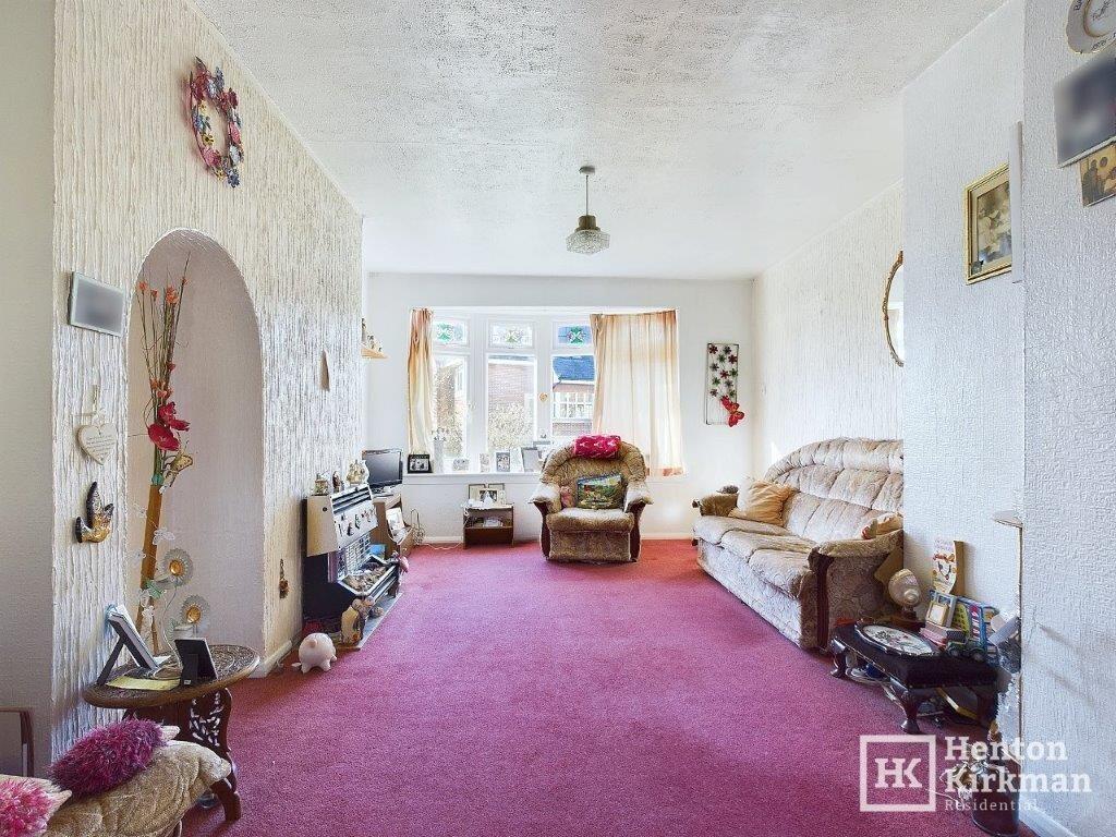 Additional property image - Outwood Common Road, Billericay, Essex, CM11