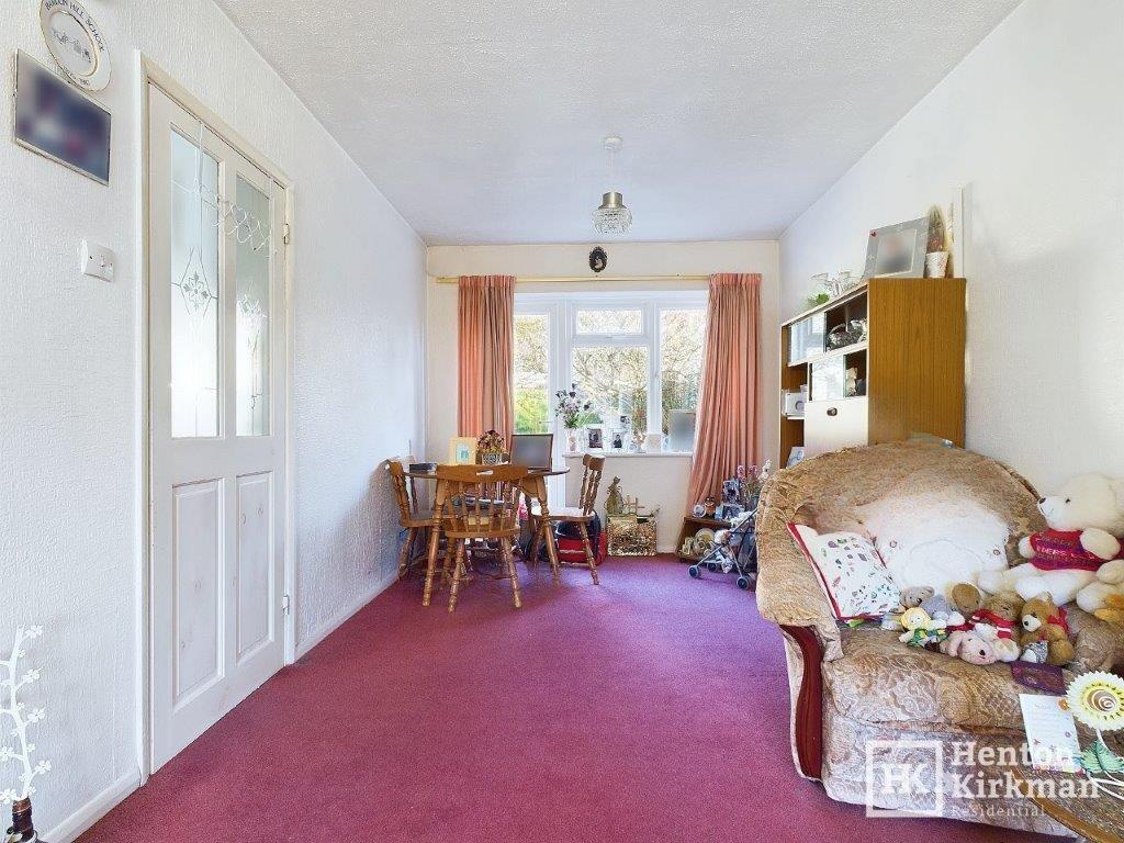 Additional property image - Outwood Common Road, Billericay, Essex, CM11