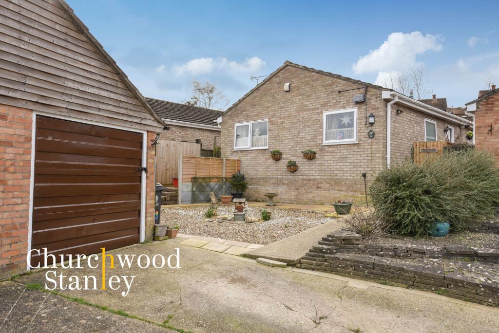 Additional property image - Knights Close, Lawford, CO11
