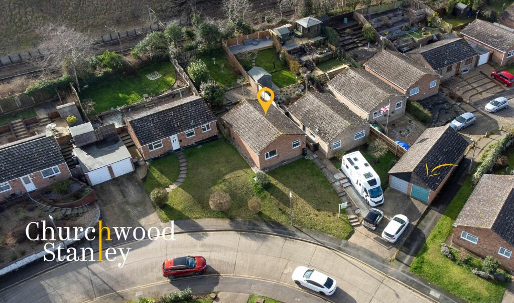 2 bedroom detached bungalow for sale in Queensway, Lawford, CO11