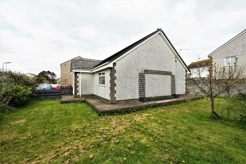 4 bedroom detached bungalow for sale in School Court Haverigg, Millom, LA18