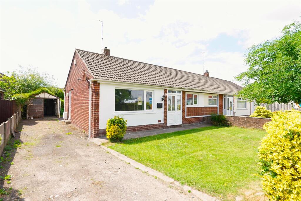 Main image of property: Moor Park, Millom