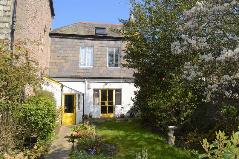 2 bedroom terraced house for sale in Totnes, TQ9