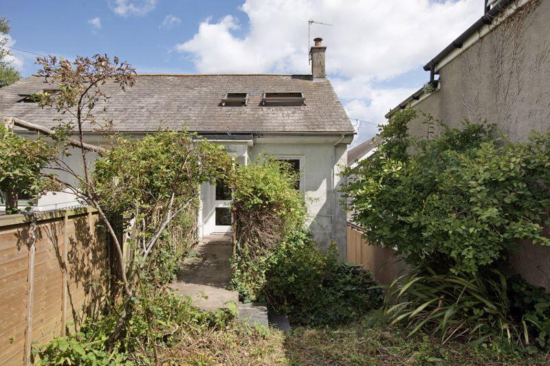 Main image of property: Totnes